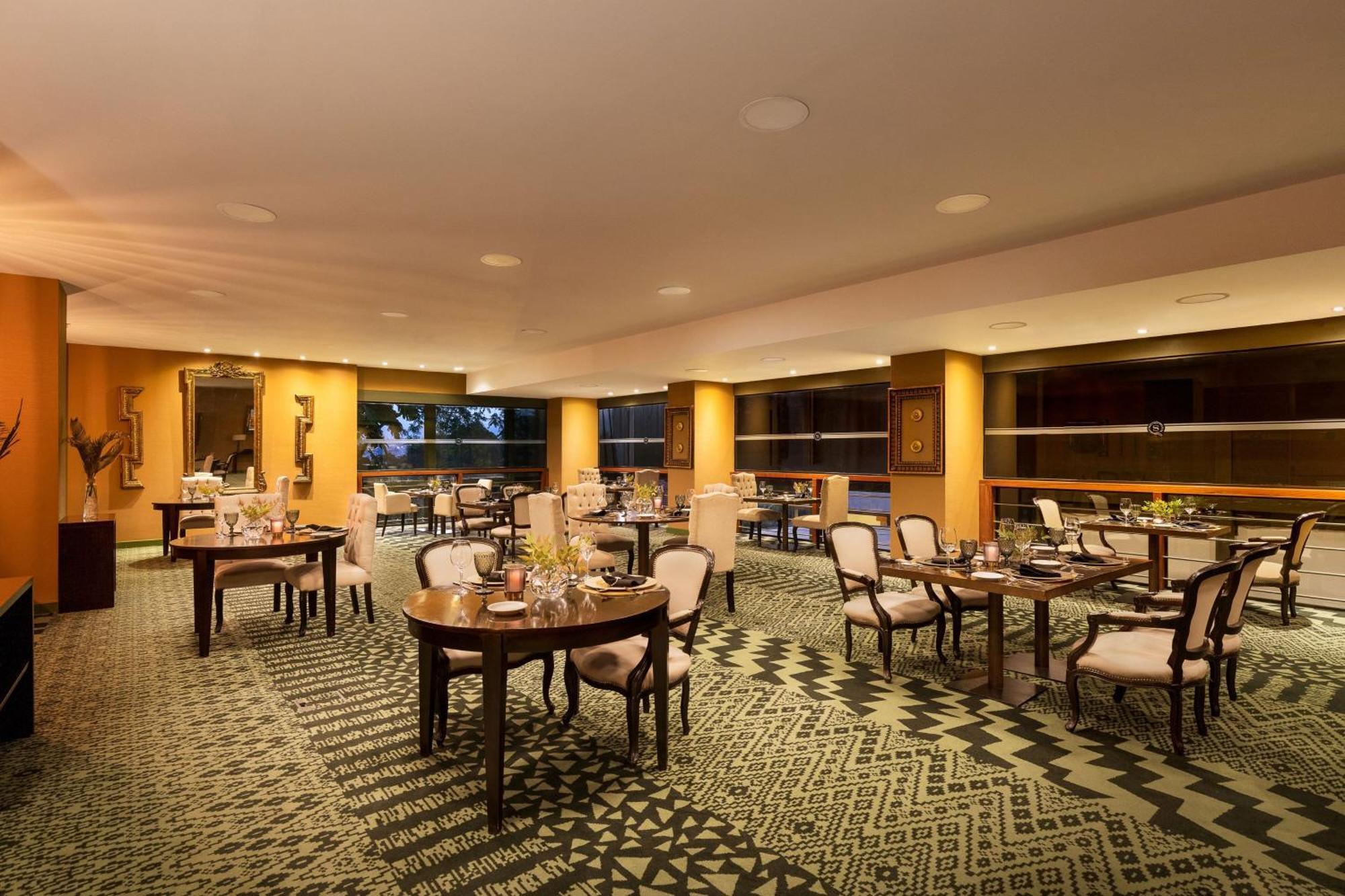 Sheraton Salta Hotel Exterior foto