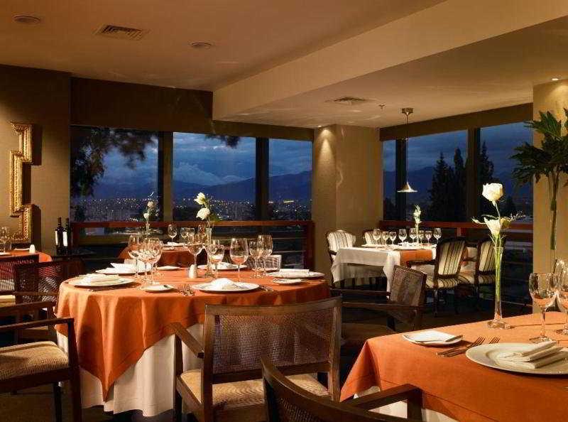 Sheraton Salta Hotel Restaurant foto